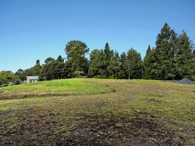 184 Forest Hill Road Waiatarua_3