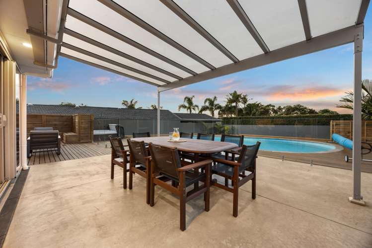 8 Rachael Place Farm Cove_15