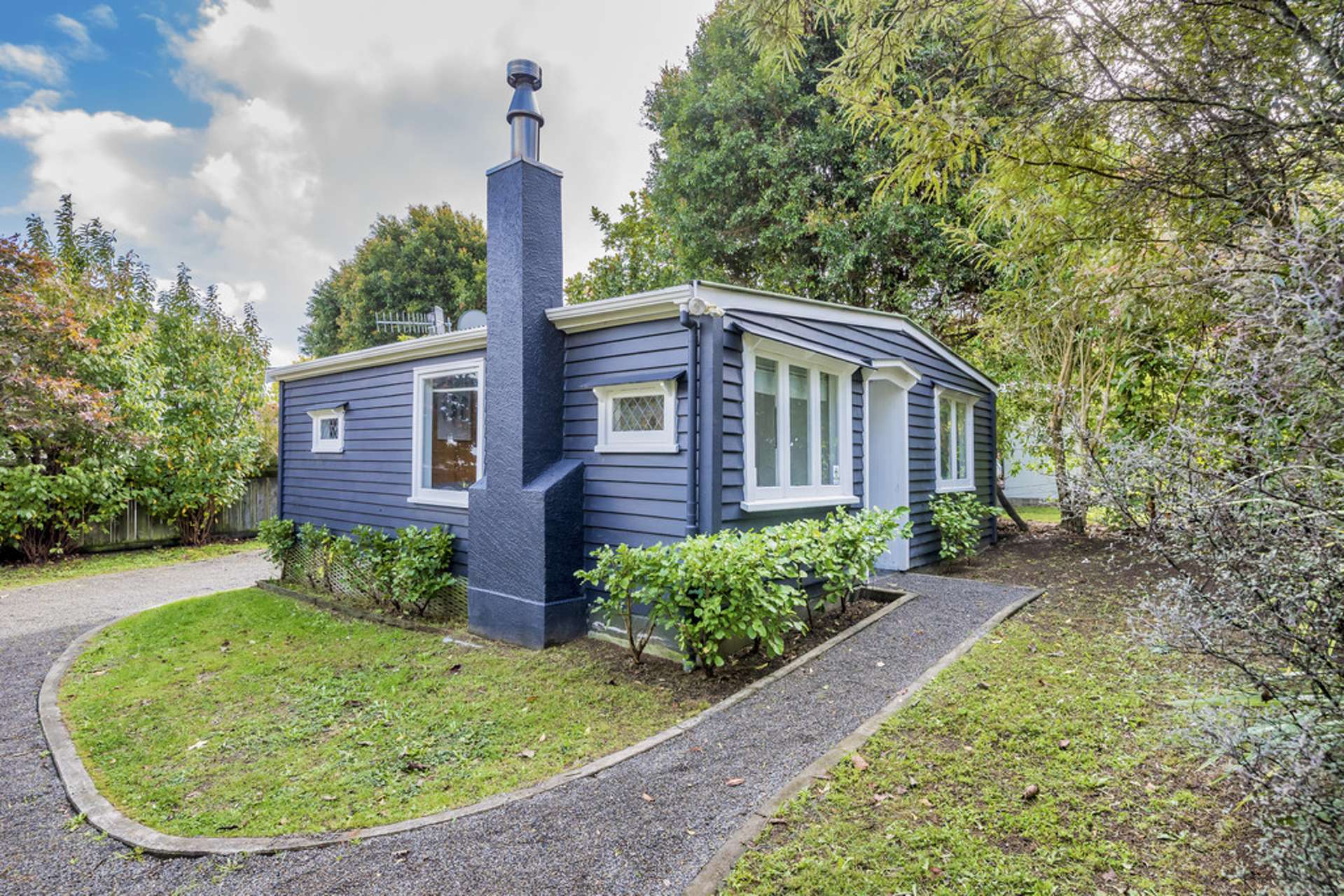 8 Winara Avenue Waikanae_0