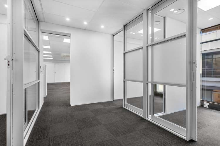 35B Leslie Hills Drive Riccarton_11