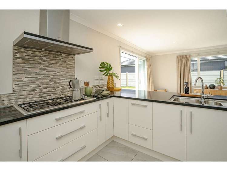 6 Halyard Loop Haruru_12