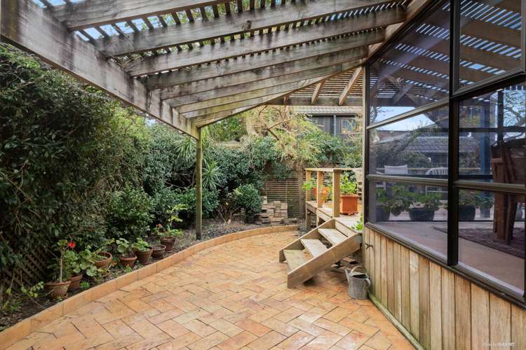 2/18 Richmond Avenue Northcote Point_12