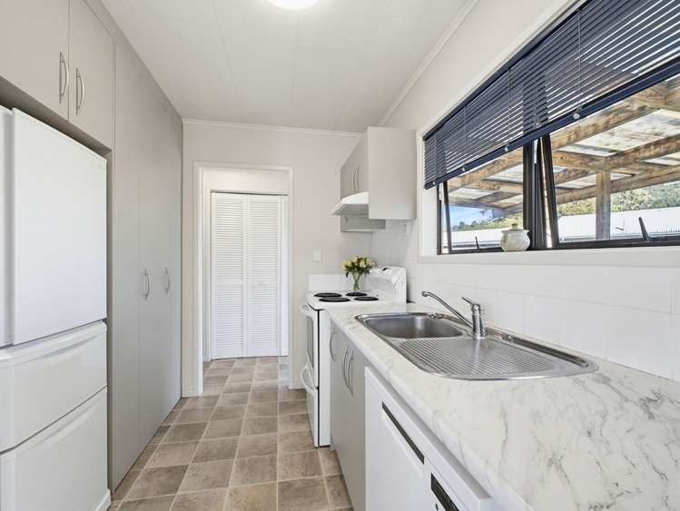 41 Barnard Road Fairy Springs_11