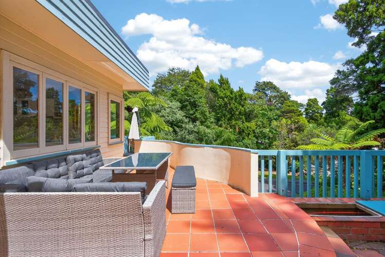5 Tiniroa Grove Silverstream_29