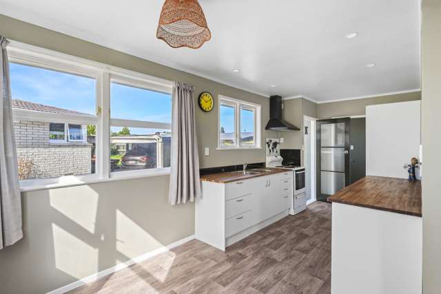 25 Clouston Crescent Fenton Park_4