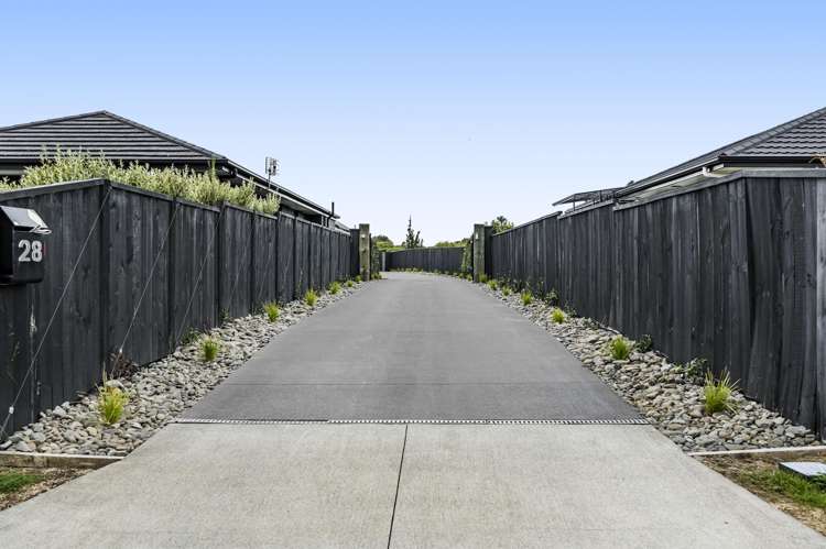 28 Honeyfield Drive Whalers Gate_39