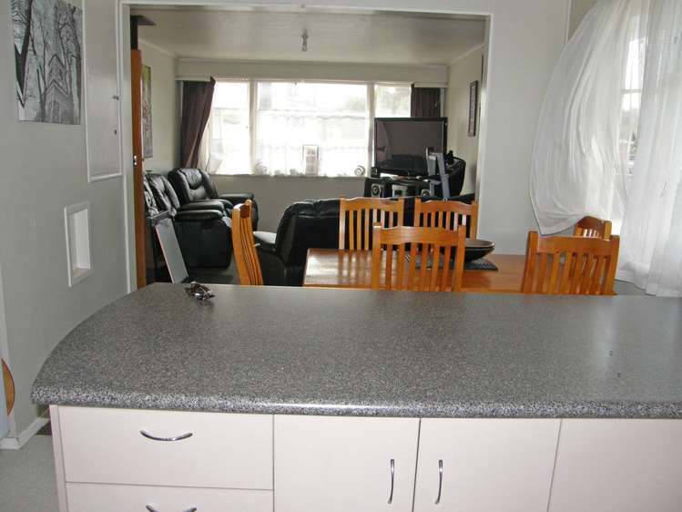 132 Oxford Street Masterton_8