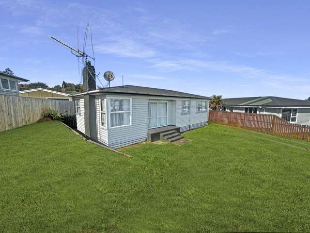3 BEDROOMS, TOKOROA