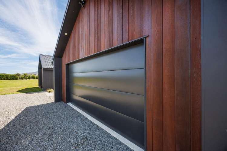 2 Mataki Lane Halcombe_23