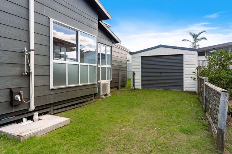 12a Braddock Grove Pauanui_20