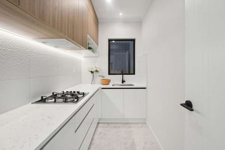40 Adamson Road Flat Bush_11