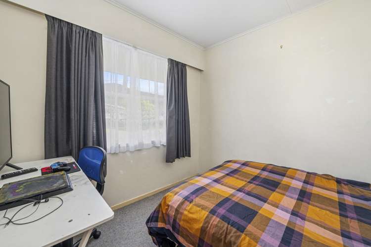 77 Lisa Crescent Mangakakahi_7