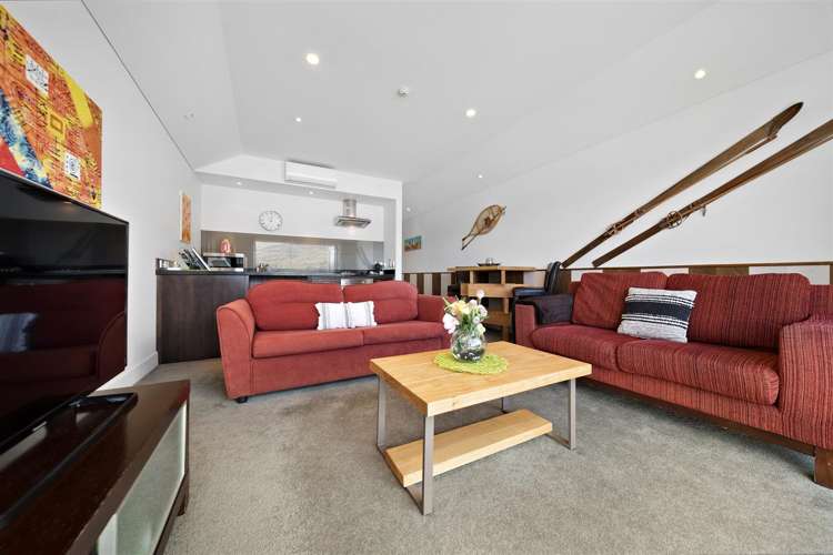 8a/643 Frankton Road Queenstown_6