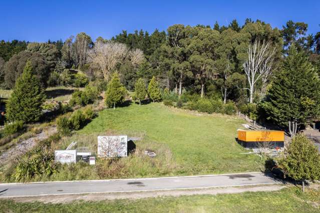 Premium 1,978sqm section in exclusive subdivision