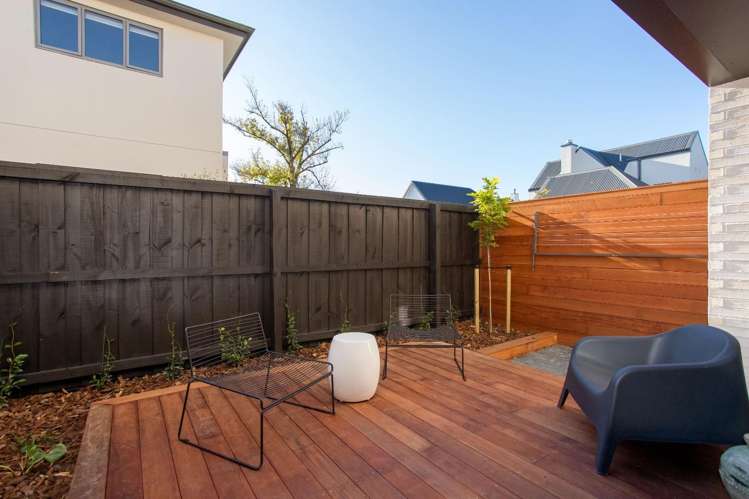5/44 Winchester Street Merivale_19