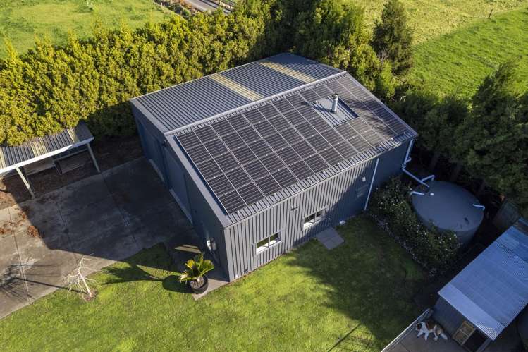 1216 Egmont Road Egmont Village_23