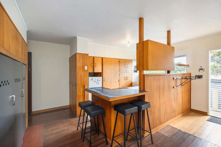 54 Lloyd Avenue Mount Albert_16