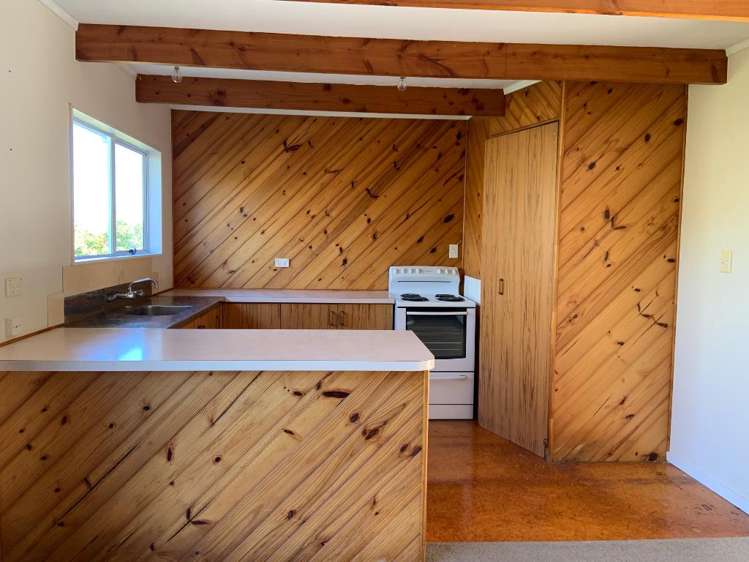 139B Onerahi Road 11614_1