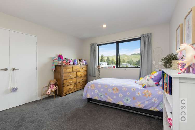 1 Duchess Way Riverhead_27