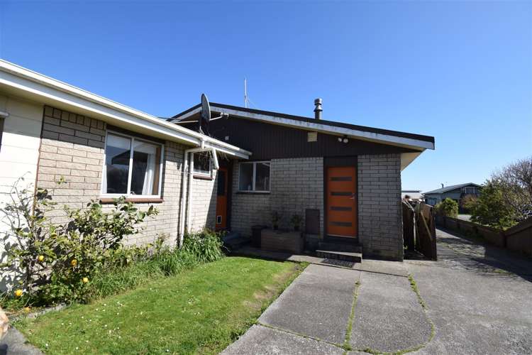 232 Sewell Street Hokitika_19