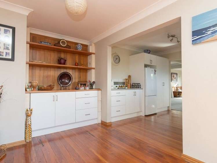 7 Bernard Road Albert Town_1