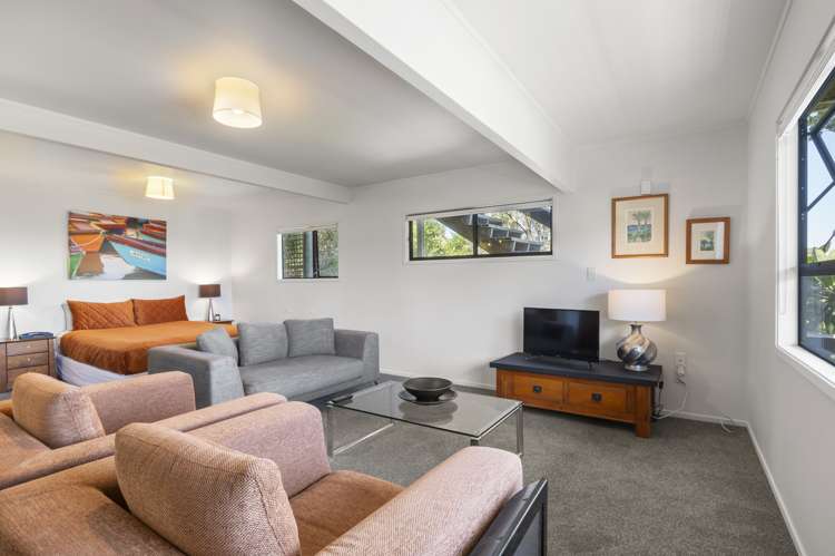 52 Karaka Road Oneroa_24