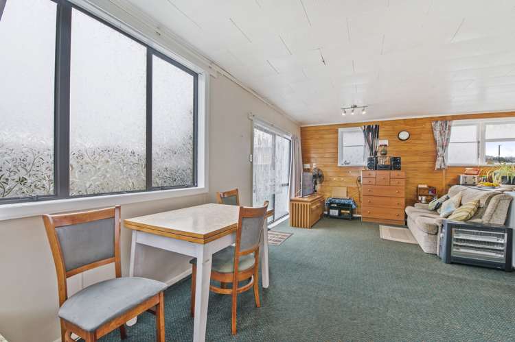 2 Scott Avenue Owhata_11