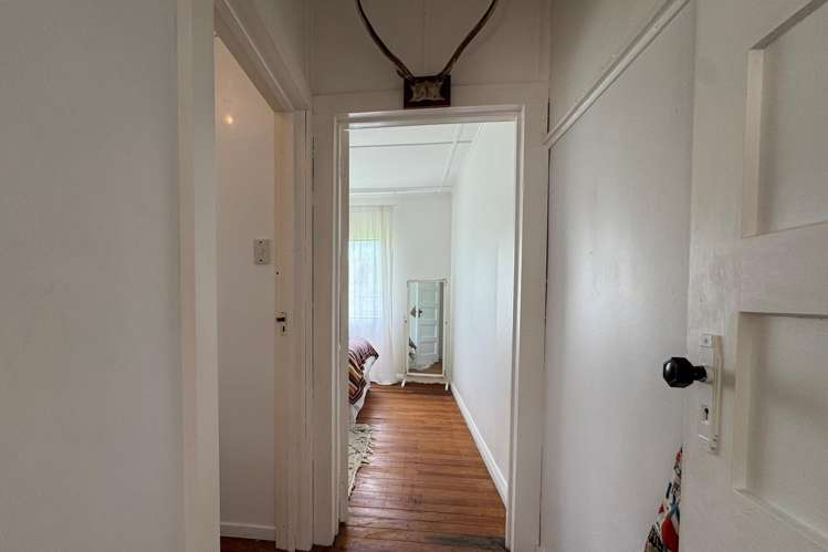 1059 Pouewe Street Kawhia_16