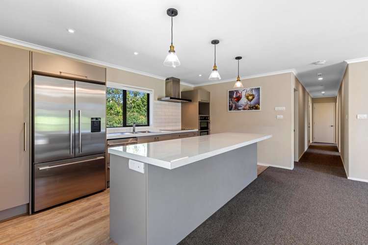 34 Arone Way Wainui_7