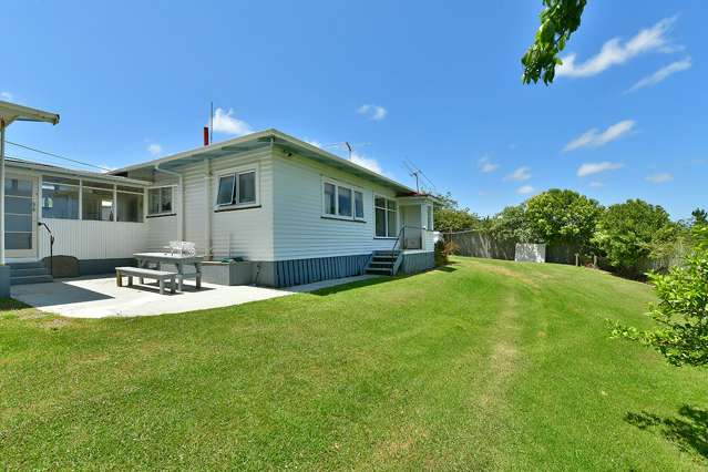 35 Kowhai Street Helensville_4