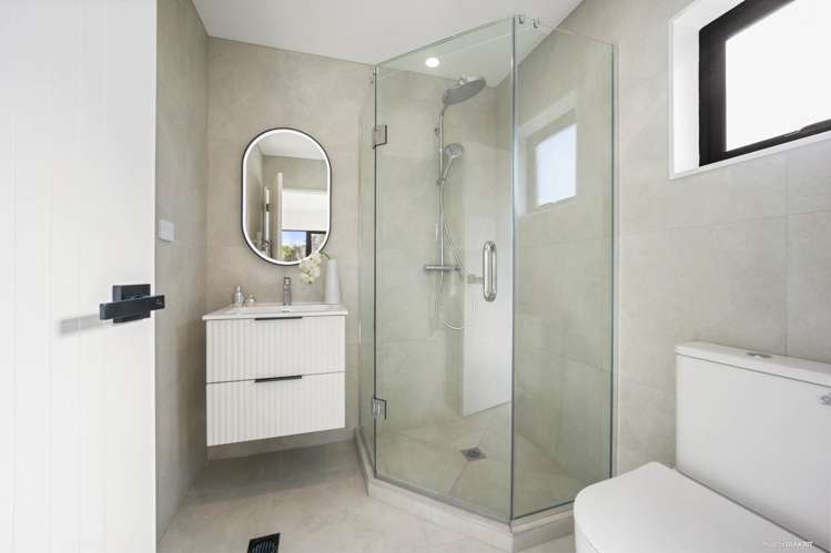 45A&B Commodore Drive Lynfield_12