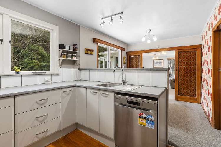 58 Chester Road Tawa_7