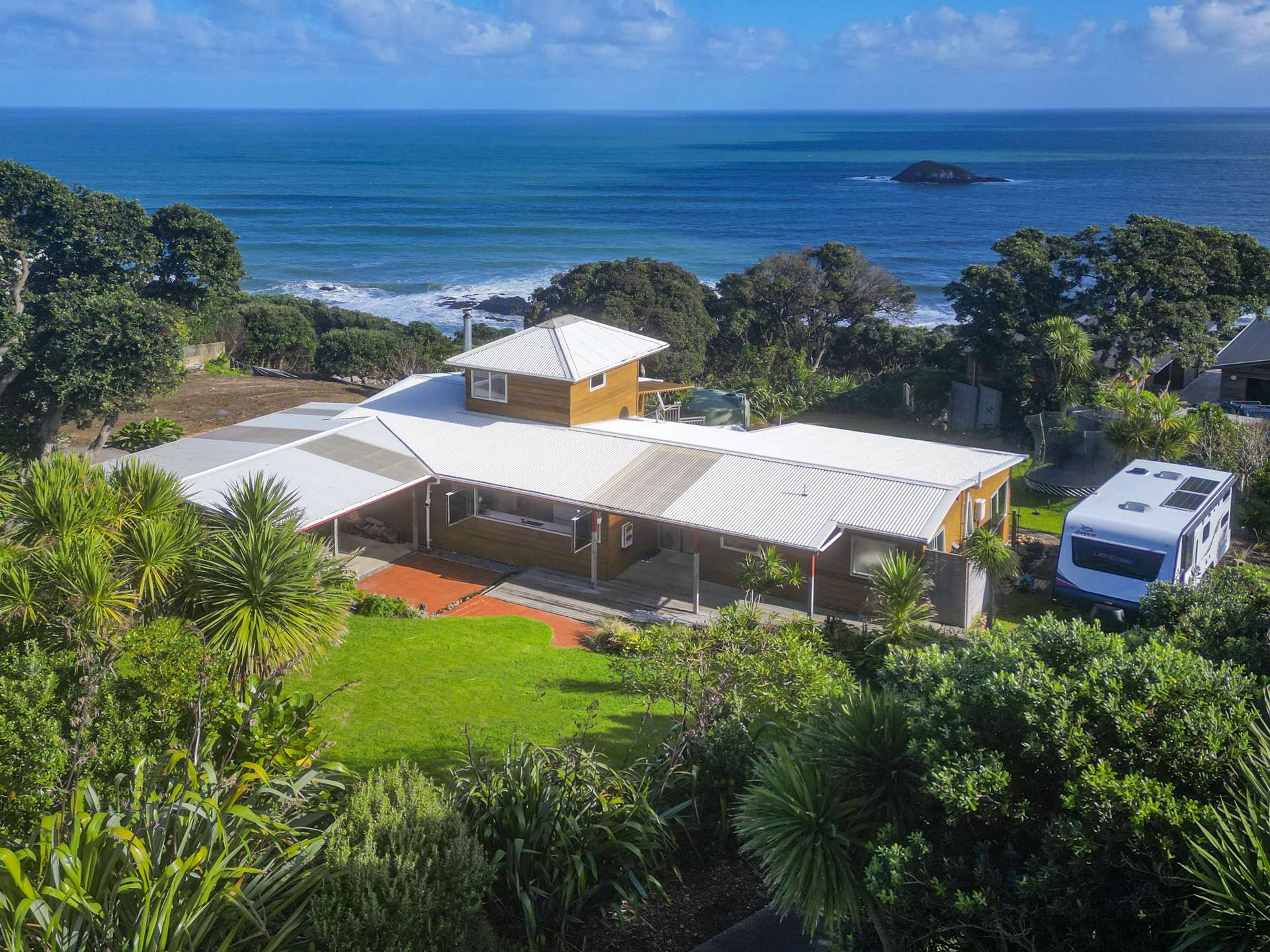 5 Ngatira Road Muriwai_0