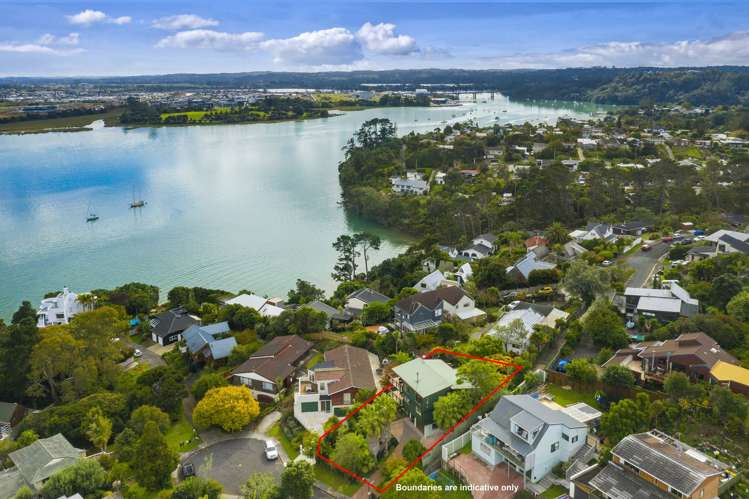 81 Rosecamp Road Beach Haven_35