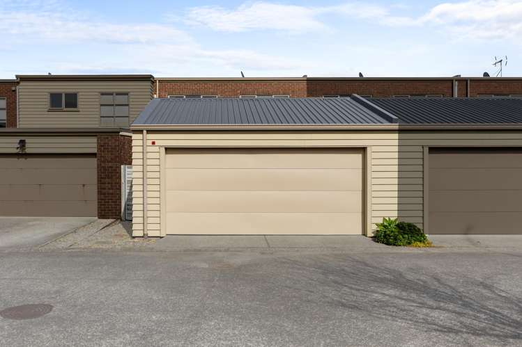 3 Tephra Boulevard Stonefields_15