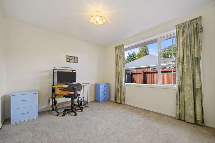 2/203 Main North Road Redwood_12