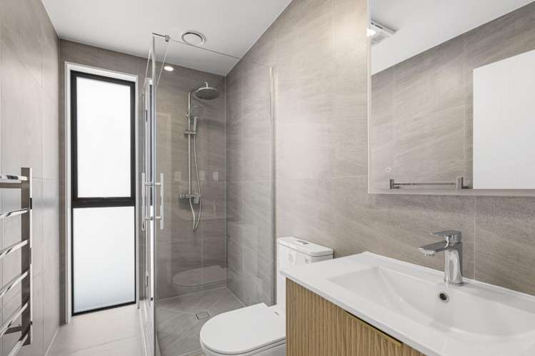 4C Roberts Road 1802_8