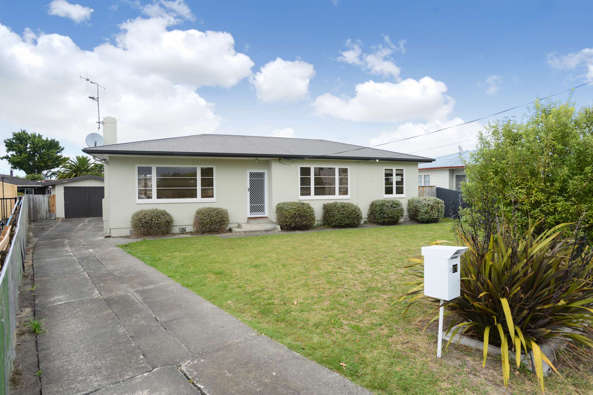 17 Devon Street Taradale_0