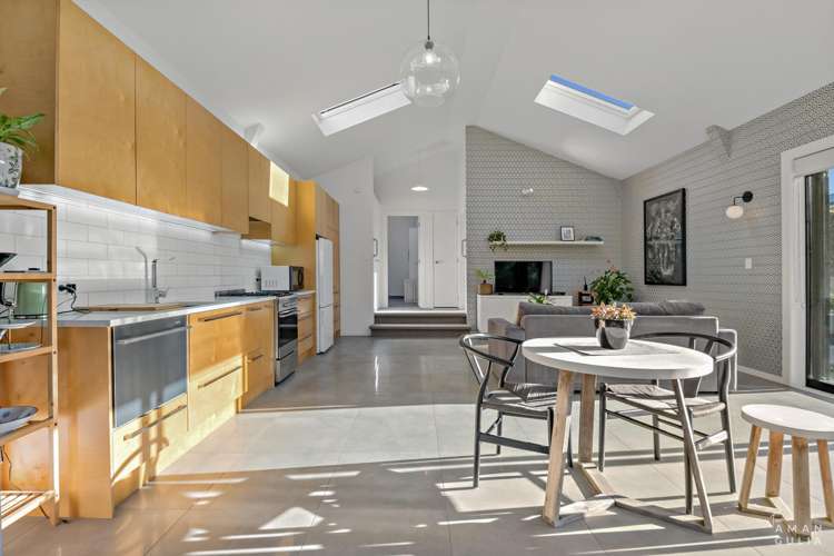 27 Amberley Avenue Te Atatu South_18