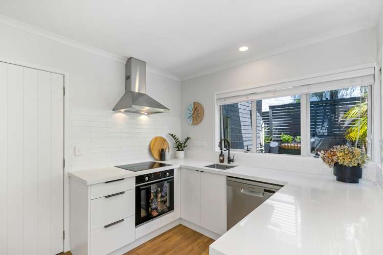 78 Walmer Road Point Chevalier_6