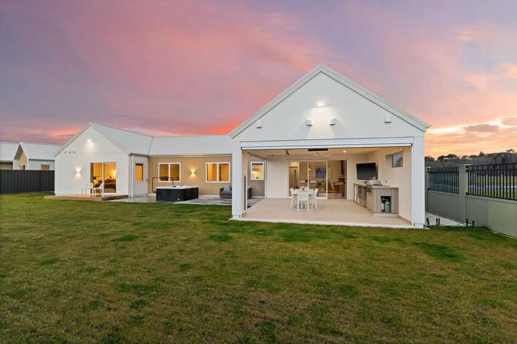 104 Pelorus Avenue Poraiti_31