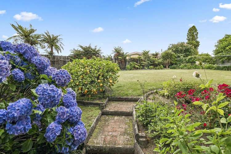 33 Alastair Avenue Owhata_14