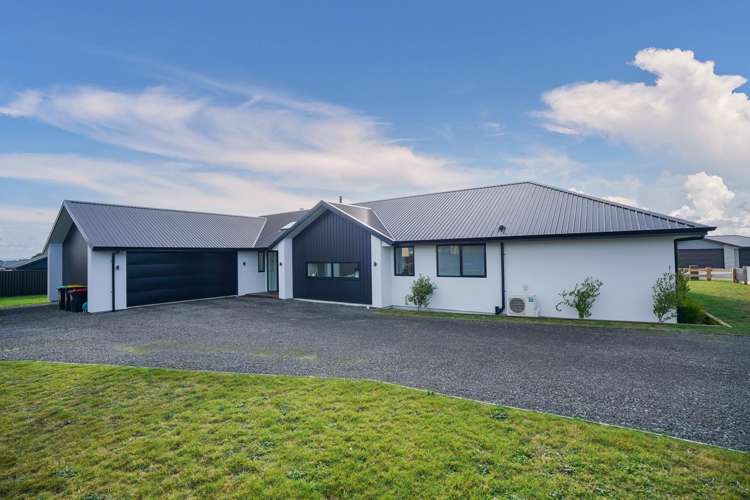 6 Chatham Rise Seaward Bush_35