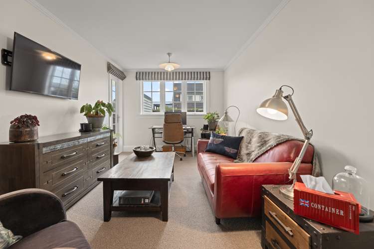 129 Mays Road Saint Albans_11