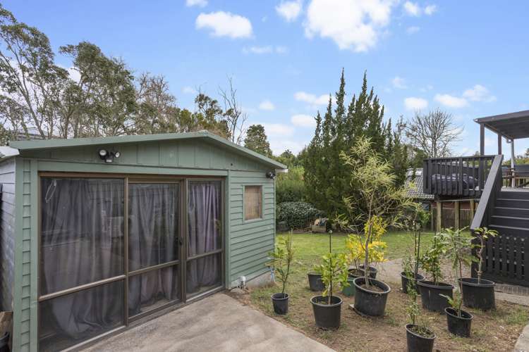 21 Leo Street Glen Eden_23