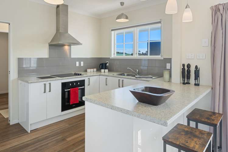 119 Main Highway Otaki_8