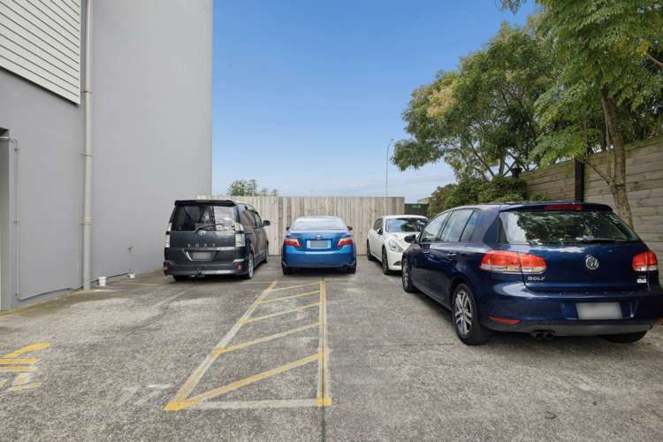 16/63 Kestev Drive Flat Bush_20