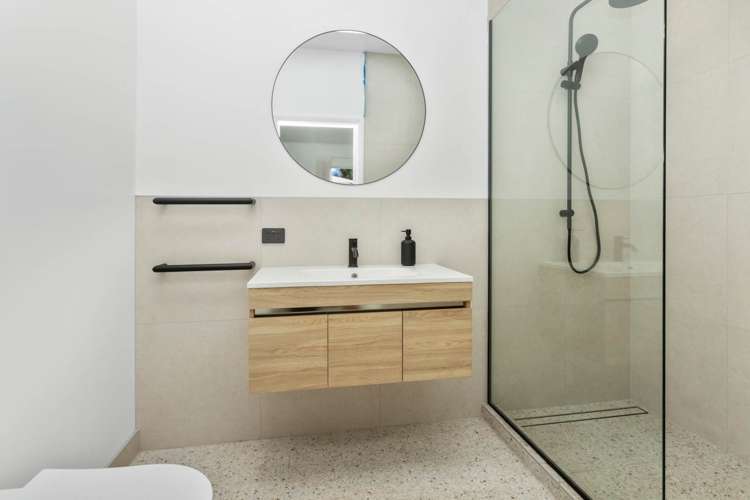 35 Kawau Road Greenlane_15