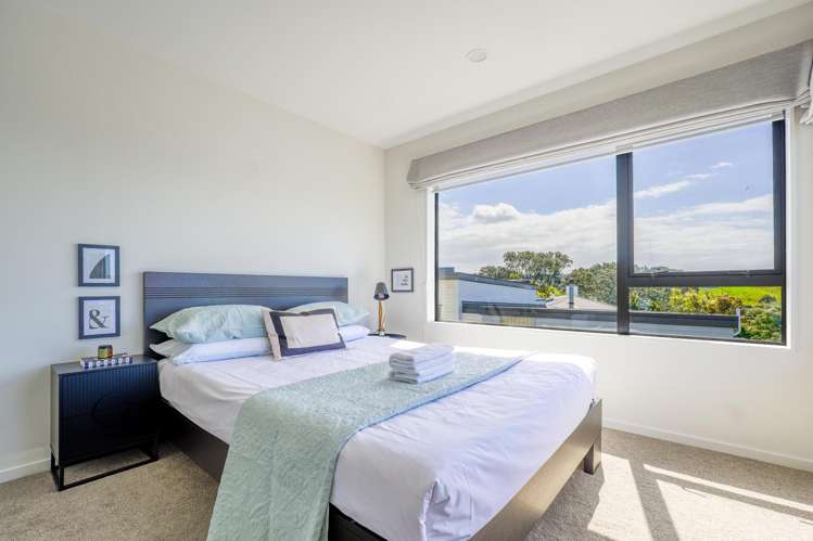 2/26 Long Bay Drive Torbay_9