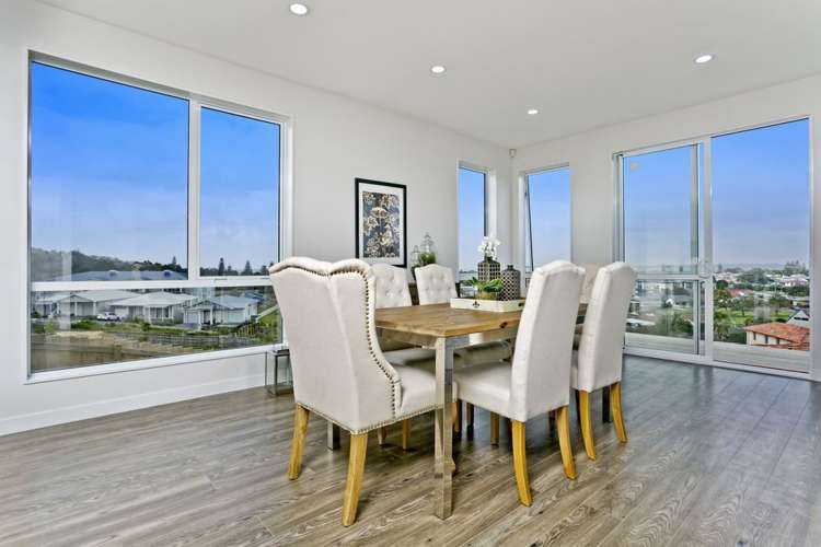 17 Orewa Heights Crescent Orewa_9